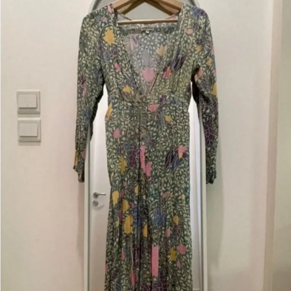 Arnhem Sugar Gardenia Maxi dress - Picture 5 of 6